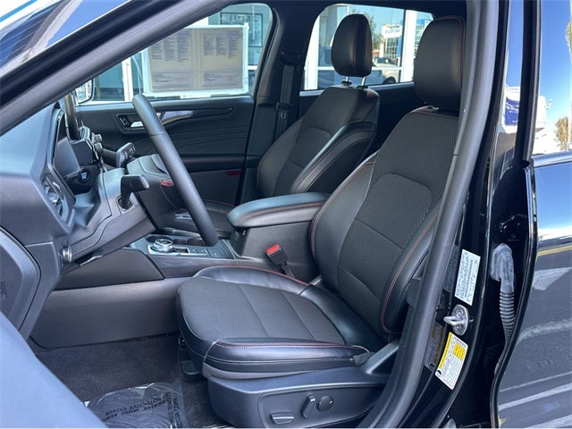 2024 Ford Escape Hybrid ST-Line