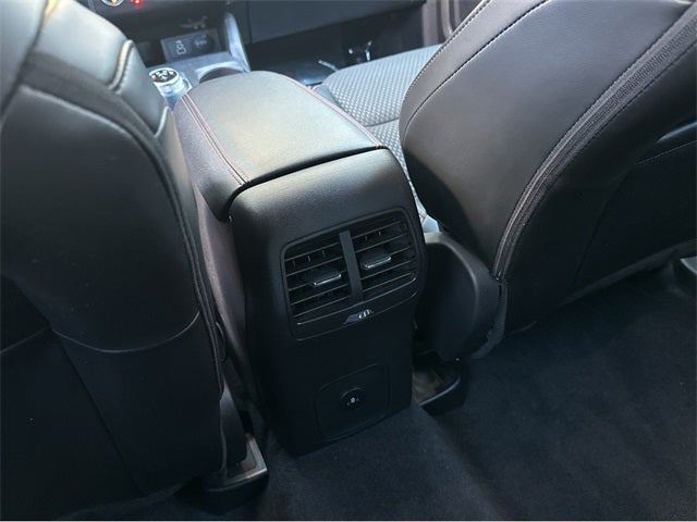 2024 Ford Escape Hybrid ST-Line