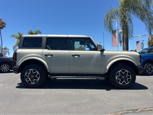2026 Ford Bronco Outer Banks®