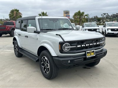 2026 Ford Bronco Outer Banks®