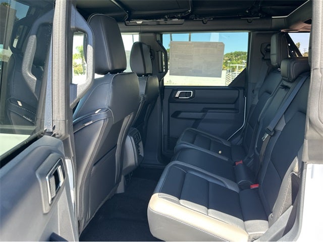 2025 Ford Bronco Outer Banks®