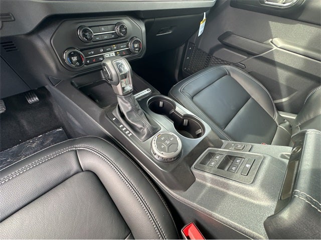 2025 Ford Bronco Outer Banks®