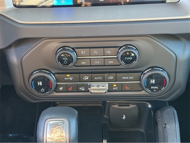 2025 Ford Bronco Outer Banks®