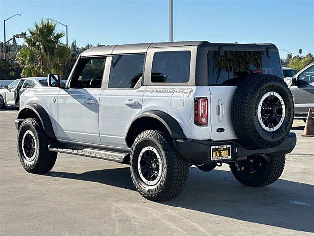 2025 Ford Bronco Outer Banks®