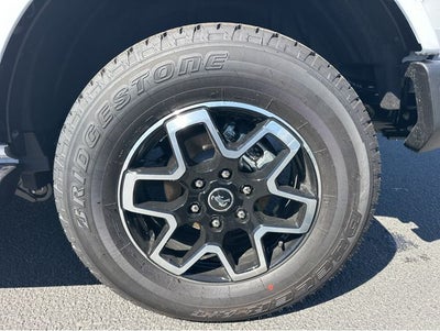 2025 Ford Bronco Outer Banks®