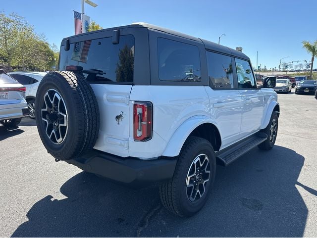 2025 Ford Bronco Outer Banks®