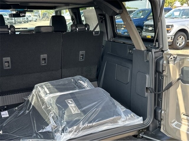 2025 Ford Bronco Outer Banks®