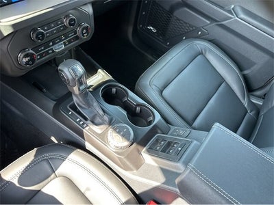 2025 Ford Bronco Outer Banks®