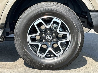 2025 Ford Bronco Outer Banks®