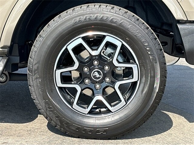 2025 Ford Bronco Outer Banks®