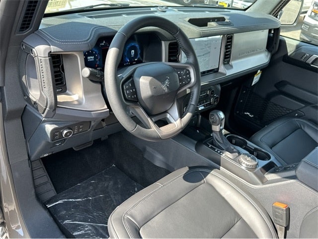 2025 Ford Bronco Outer Banks®