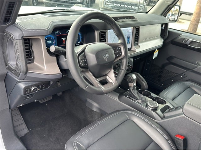 2025 Ford Bronco Outer Banks®