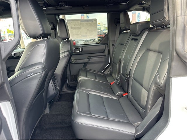 2025 Ford Bronco Outer Banks®