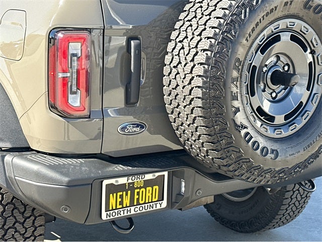 2025 Ford Bronco Base