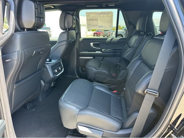 2026 Ford Expedition Platinum®