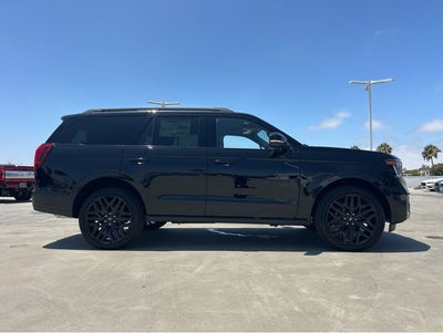 2026 Ford Expedition Platinum®