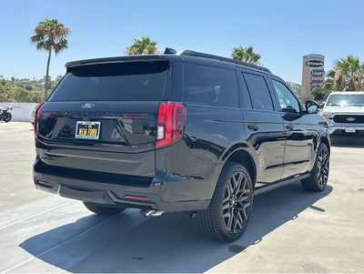 2026 Ford Expedition Platinum®
