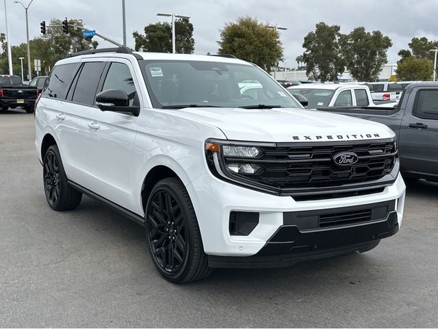 2026 Ford Expedition Platinum®
