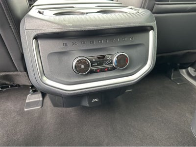 2026 Ford Expedition Platinum®