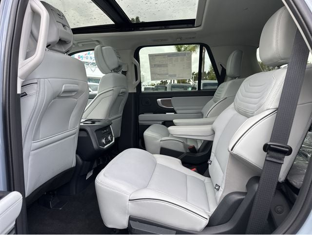 2026 Ford Expedition Platinum®