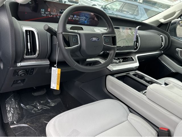 2026 Ford Expedition Platinum®