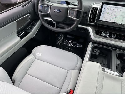 2026 Ford Expedition Platinum®