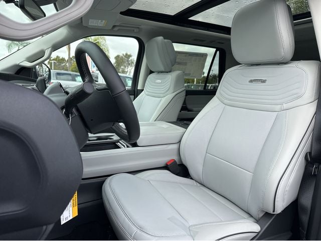 2026 Ford Expedition Platinum®