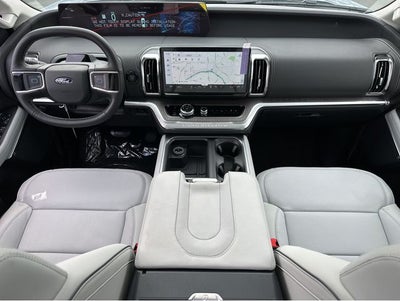 2026 Ford Expedition Platinum®