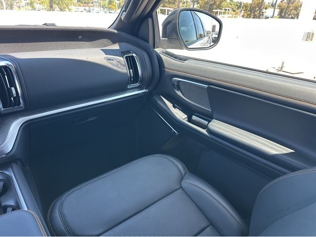 2026 Ford Expedition Tremor®
