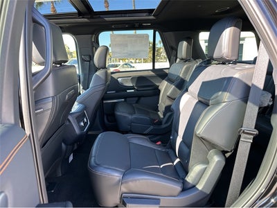 2025 Ford Expedition TREMOR®