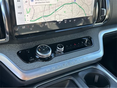 2025 Ford Expedition TREMOR®