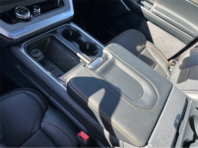 2025 Ford Expedition TREMOR®