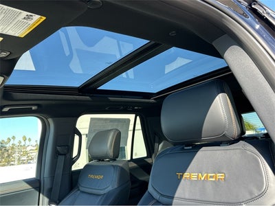 2025 Ford Expedition TREMOR®