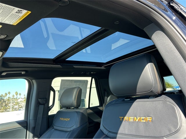 2025 Ford Expedition TREMOR®
