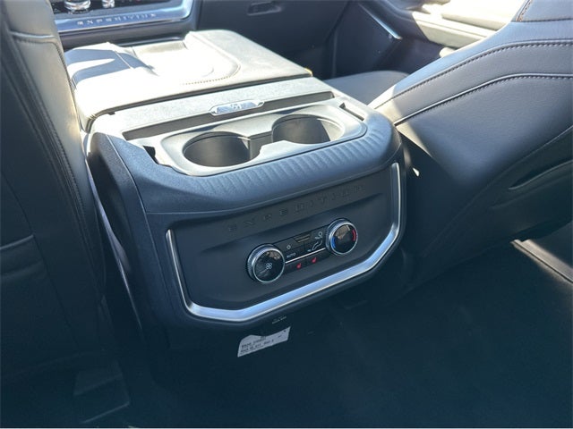 2025 Ford Expedition TREMOR®