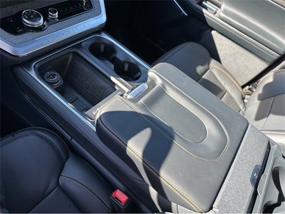 2025 Ford Expedition TREMOR®