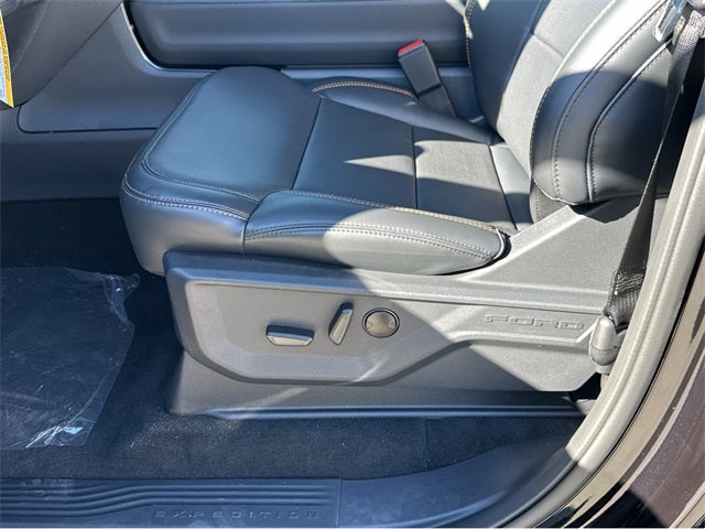 2025 Ford Expedition TREMOR®