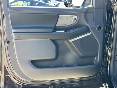 2025 Ford Expedition TREMOR®