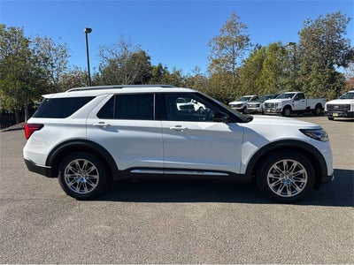 2026 Ford Explorer Platinum™