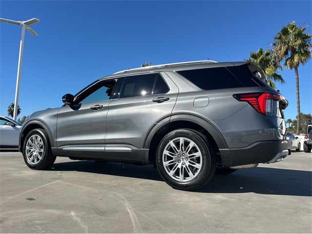 2026 Ford Explorer Platinum™
