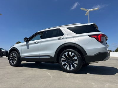 2026 Ford Explorer Platinum™