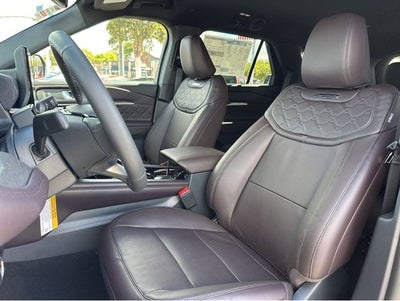 2026 Ford Explorer Platinum™