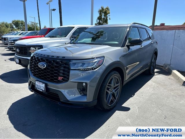 2025 Ford Explorer ST