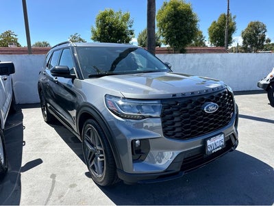 2025 Ford Explorer ST