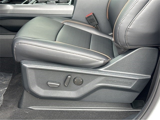 2025 Ford F-250SD F-250® Lariat®