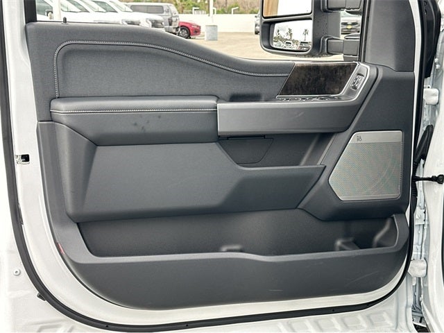 2025 Ford F-250SD F-250® Lariat®