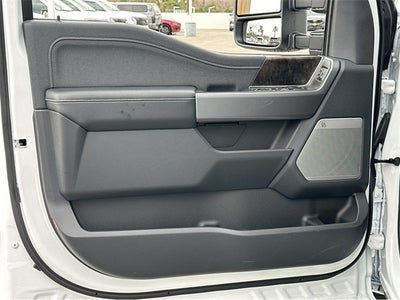 2025 Ford F-250SD F-250® Lariat®