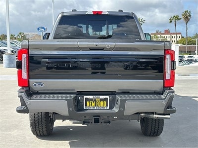 2025 Ford F-250SD F-250® Platinum®