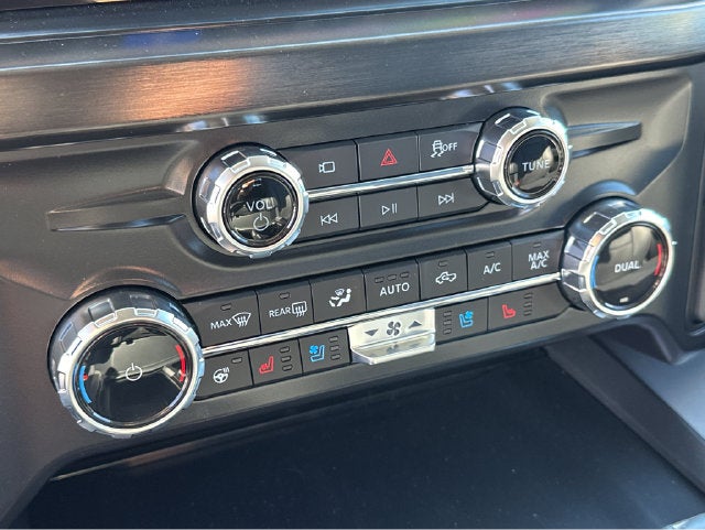 2027 Ford F-250SD F-250® Lariat®