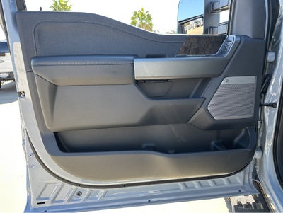 2027 Ford F-250SD F-250® Lariat®